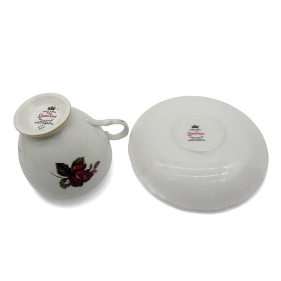 QUEEN ANNE Rose Pattern Tea Cup And Saucer Gold Trim England Vintage - Picture 7 of 10